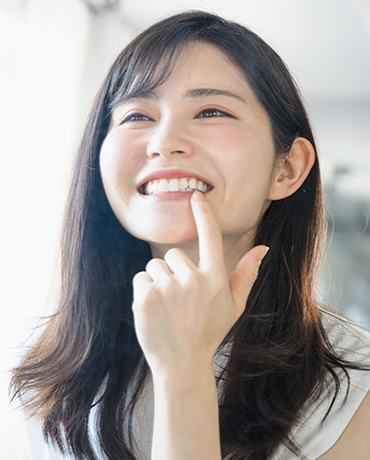 笑顔の女性