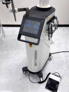 Er:YAGレーザーを導入しました！